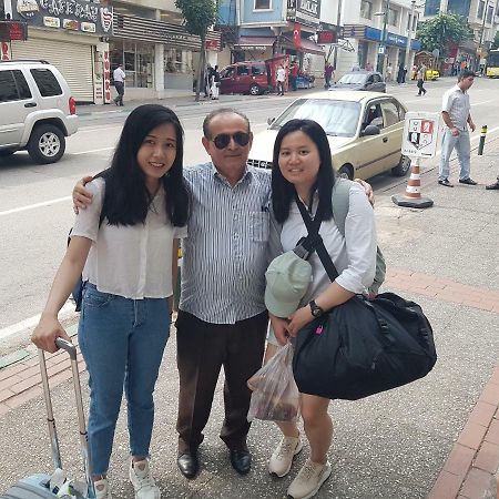 Can Hotel 부루사 외부 사진